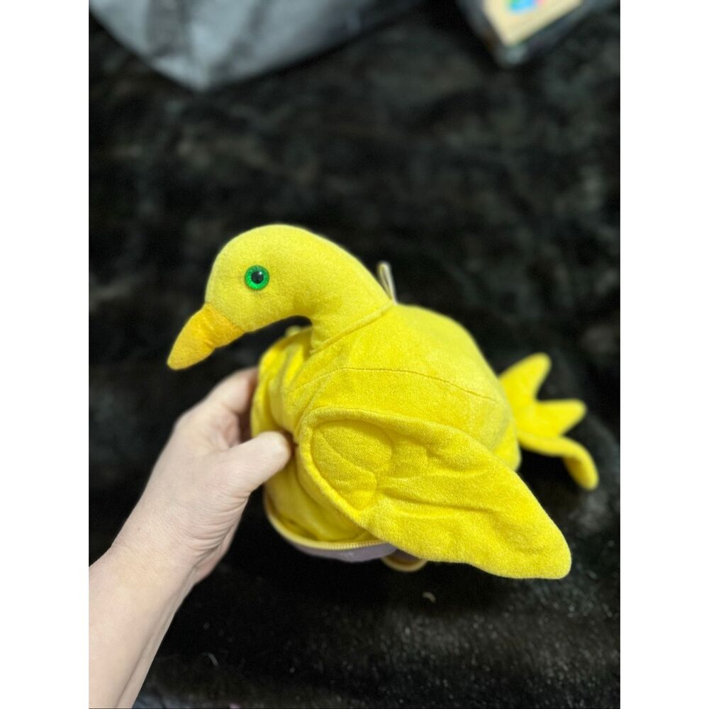 Vtg duckling duck egg - 1980 Andrea McSweeney - Commonwealth Toys